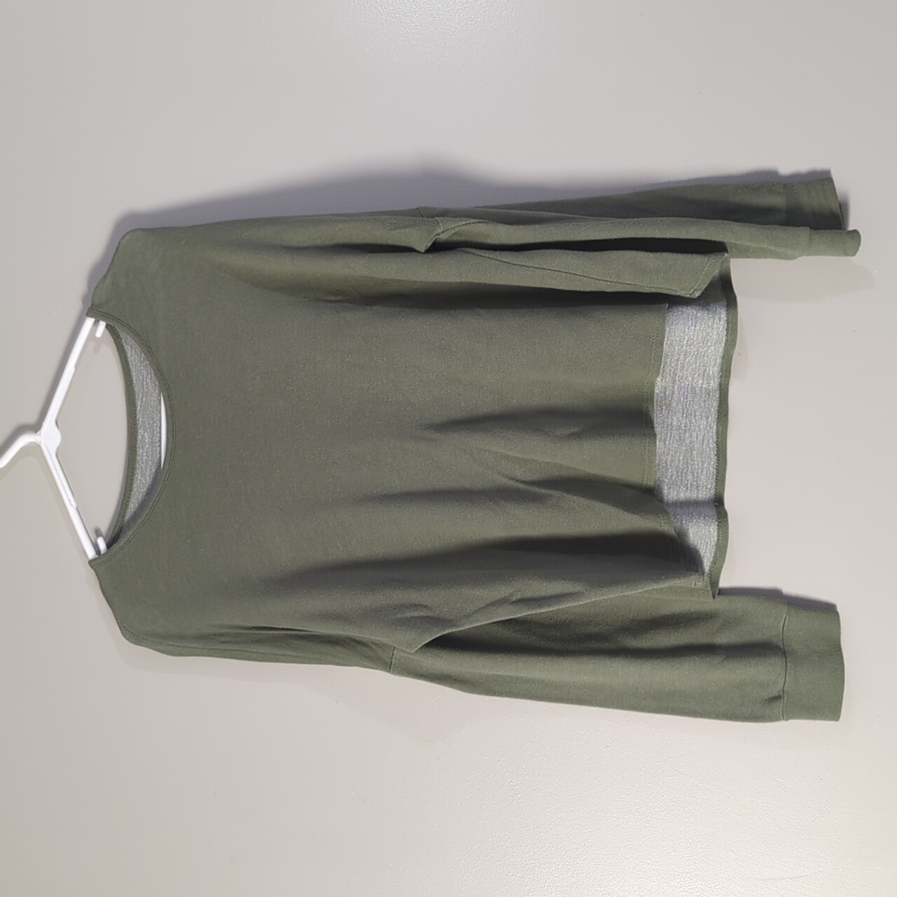 Long sleeve Elegantees top, M